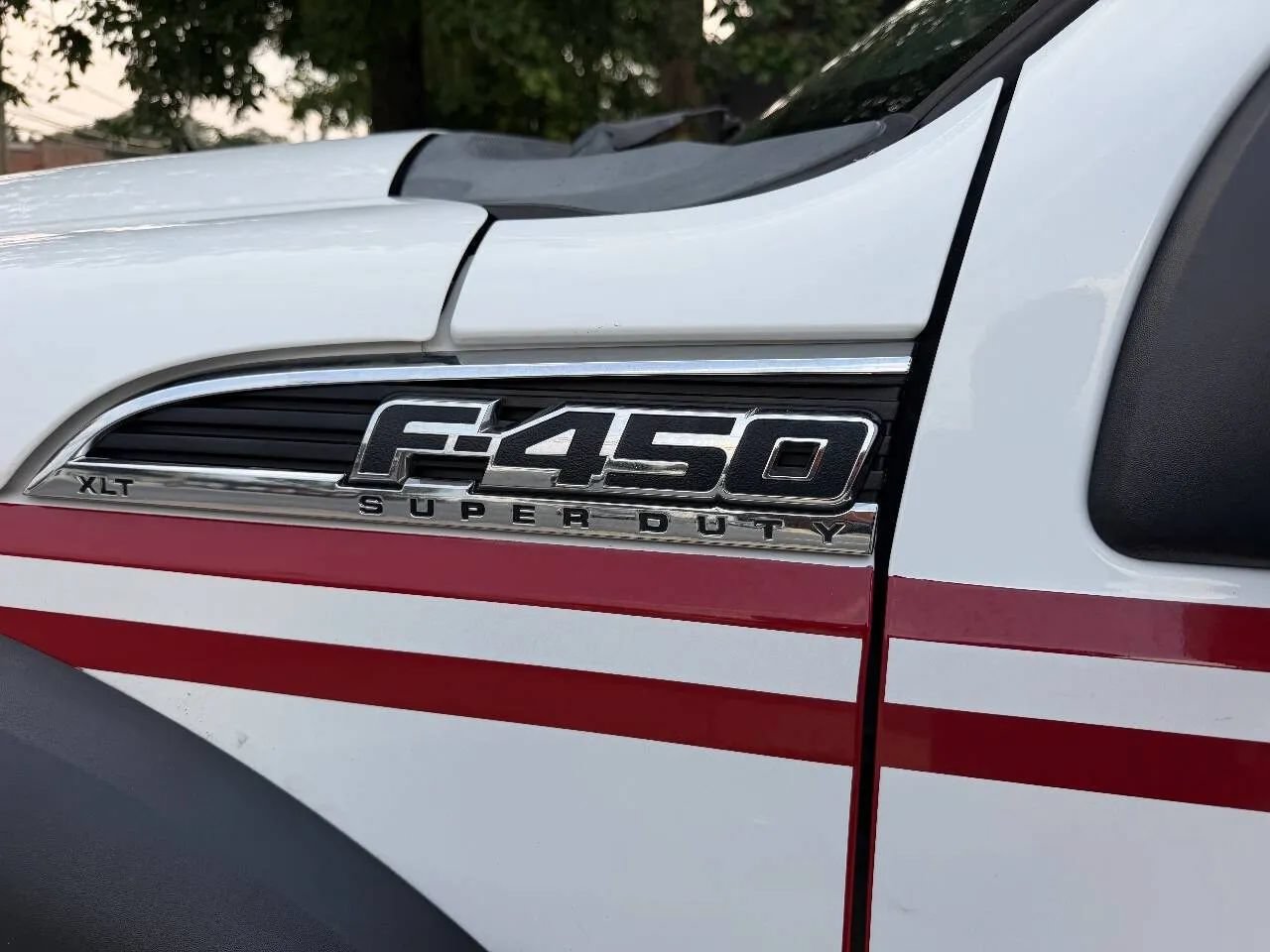 Used 2012 Ford F450 XLT w/ Ambulance Preparation Pkg RWD image 14