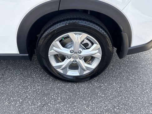 Certified 2023 Honda HR-V LX image 13