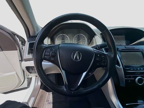 Used 2015 Acura TLX V6 w/ Technology Package FWD image 8