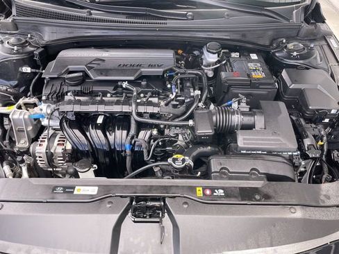 Used 2026 Hyundai Elantra Sport FWD image 24