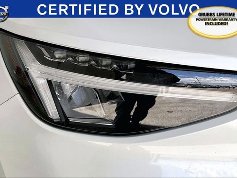 Certified 2025 Volvo XC40 B5 Plus image 39