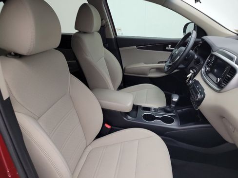 Used 2020 Kia Sorento LX w/ LX I4 Convenience Package image 21