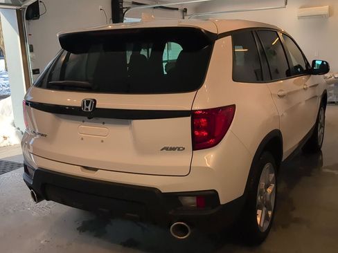 Used 2025 Honda Passport EX-L image 5