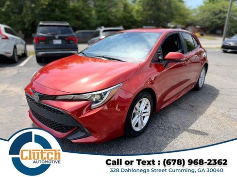 Used 2019 Toyota Corolla Hatchback w/ SE Option Package FWD image 10