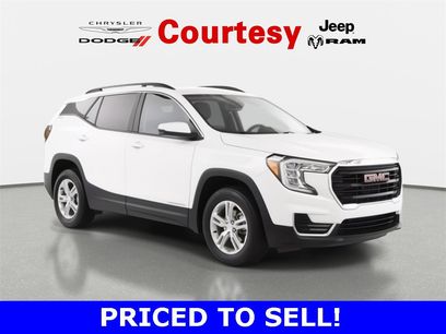 Used 2023 GMC Terrain SLE w/ Driver Convenience Package