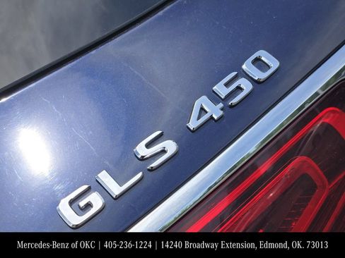 Used 2021 Mercedes-Benz GLS 450 4MATIC image 8