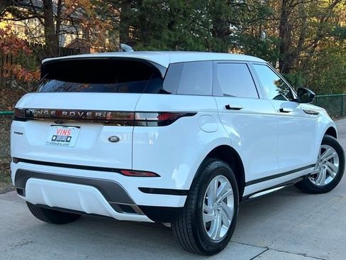 Used 2023 Land Rover Range Rover Evoque R-Dynamic S image 12