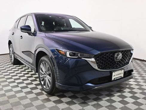 Used 2023 MAZDA CX-5 Signature image 9