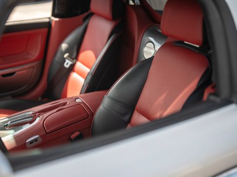 Used 2003 BMW Z8 RWD image 34