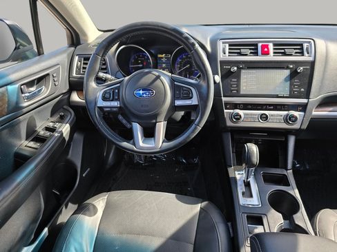 Used 2015 Subaru Outback 2.5i Limited AWD/4WD image 3