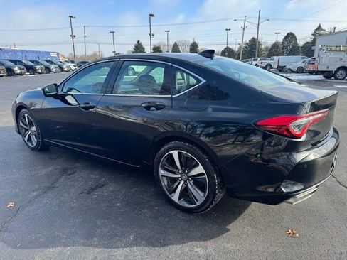 Used 2025 Acura TLX w/ Technology Package image 4