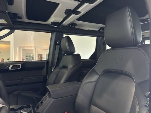 Used 2026 Ford Bronco Badlands AWD/4WD image 12