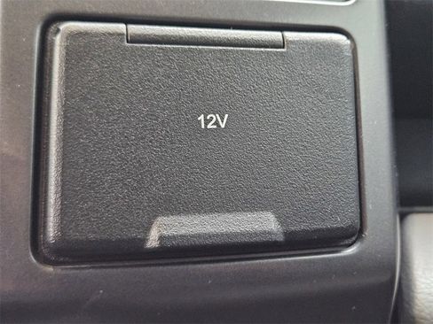 Used 2018 Ford F150 XLT w/ Equipment Group 302A Luxury image 25