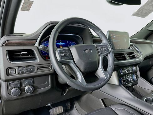 Used 2023 Chevrolet Tahoe Z71 AWD/4WD image 13
