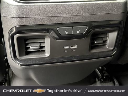 Used 2025 Chevrolet Silverado 1500 ZR2 w/ Technology Package AWD/4WD image 7