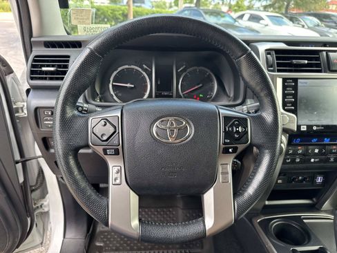 Used 2024 Toyota 4Runner Limited RWD image 15