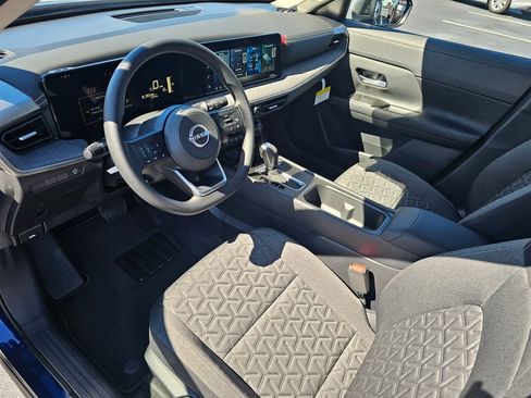 New 2026 Nissan Kicks SV image 15