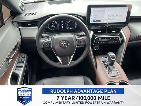Used 2024 Toyota Venza Limited AWD/4WD image 14