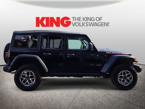Used 2025 Jeep Wrangler Unlimited Rubicon w/ Safety Group AWD/4WD image 2