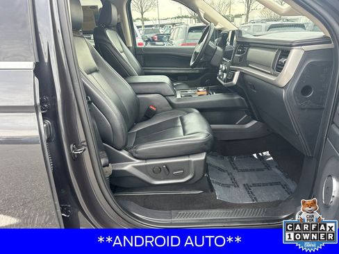 Used 2024 Ford Expedition Max XLT image 13