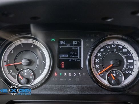Used 2018 RAM 1500 Express w/ Express Value Package AWD/4WD image 16