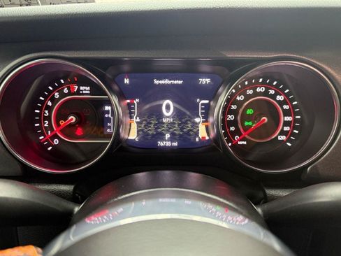 Used 2022 Jeep Gladiator Mojave w/ Cold Weather Group AWD/4WD image 14