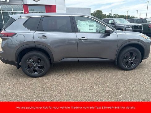 New 2026 Nissan Rogue SV w/ Cold Weather Package AWD/4WD image 8