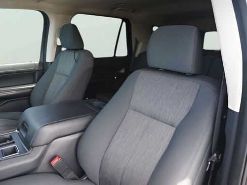 Certified 2023 Ford Expedition XLT RWD image 10