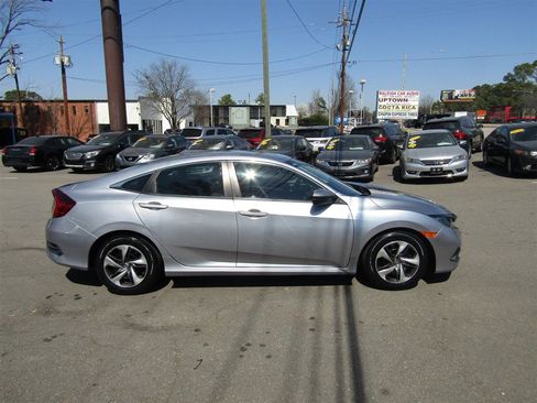 Used 2019 Honda Civic LX image 8