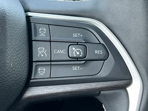 Used 2022 Jeep Grand Cherokee Limited 4xe AWD/4WD image 23