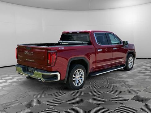 Used 2022 GMC Sierra 1500 SLT w/ SLT Premium Plus Package AWD/4WD image 5