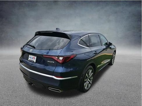 Used 2025 Acura MDX FWD w/ Technology Package image 8