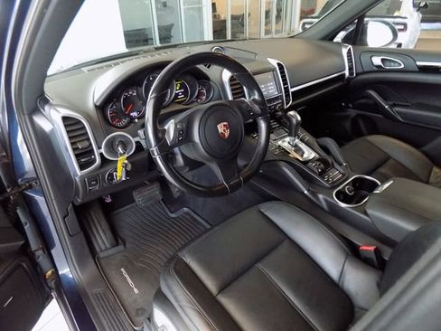 Used 2014 Porsche Cayenne image 11