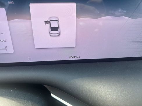 Used 2025 Genesis G80 3.5T Sport Prestige image 3