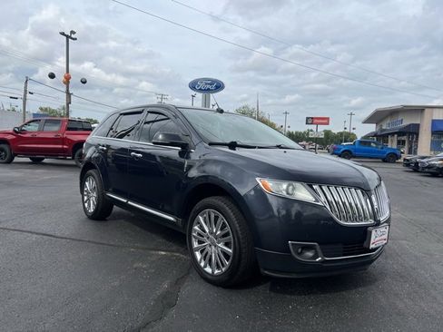 Used 2013 Lincoln MKX AWD image 7