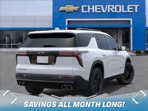 New 2026 Chevrolet Traverse LT w/ Midnight/Sport Edition FWD image 4