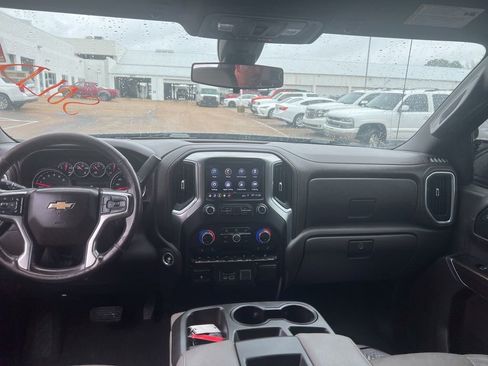 Used 2019 Chevrolet Silverado 1500 LT w/ Convenience Package image 35