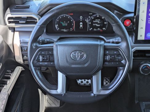 Used 2024 Toyota Tacoma TRD Sport AWD/4WD image 21