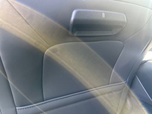 New 2025 Ford Expedition Active image 31