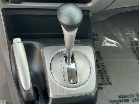 Used 2010 Honda Civic LX image 16