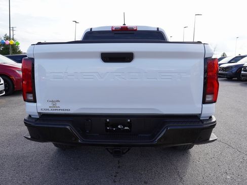 Used 2023 Chevrolet Colorado Z71 w/ Z71 Convenience Package 2 image 7