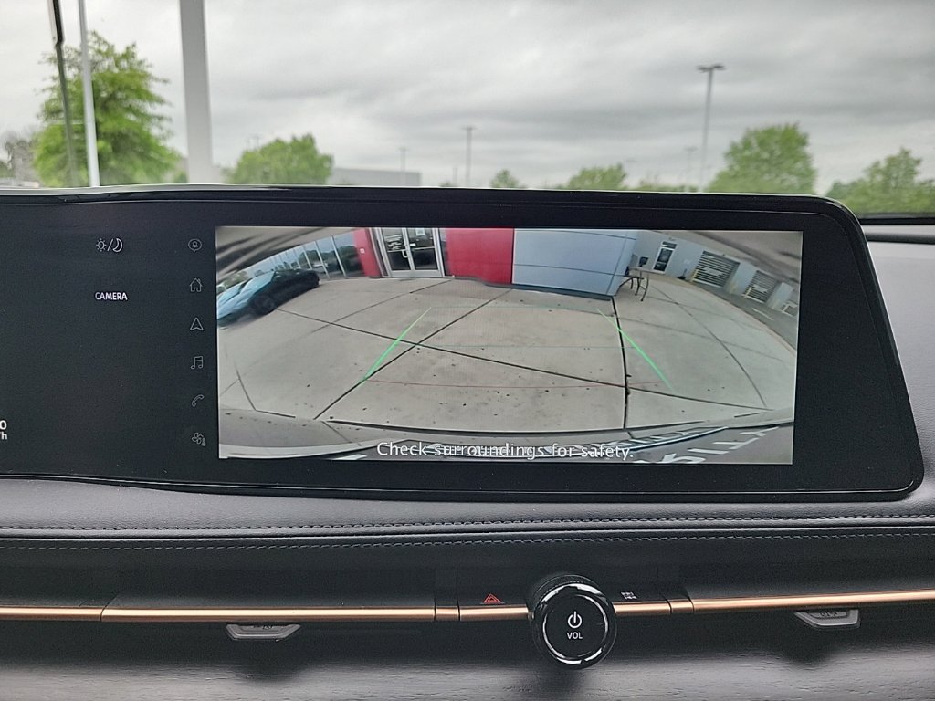 Used 2023 Nissan Ariya AWD image 25