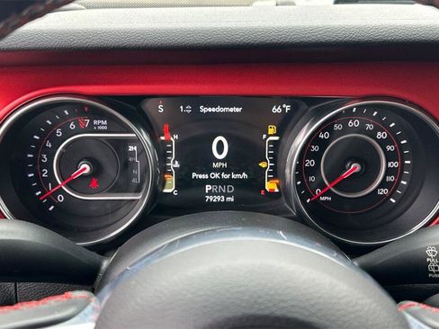 Used 2019 Jeep Wrangler Unlimited Rubicon image 24