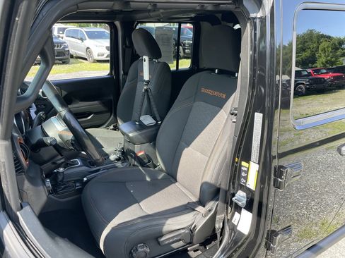 Used 2021 Jeep Gladiator Mojave w/ Uconnect 4C Nav & Sound Group AWD/4WD image 30