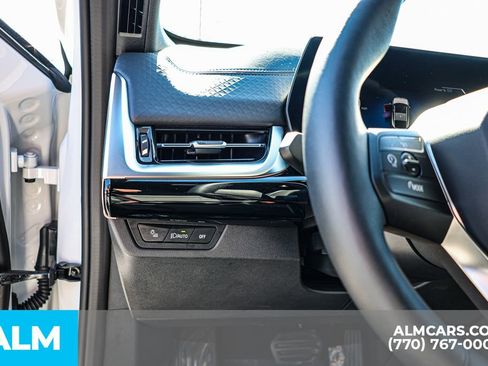 Used 2026 BMW X2 xDrive28i image 28