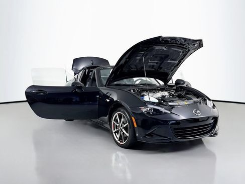 Used 2023 MAZDA MX-5 Miata Grand Touring RWD image 17