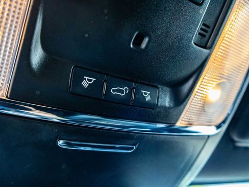 Used 2015 Jeep Grand Cherokee Limited w/ Trailer Tow Group IV image 47