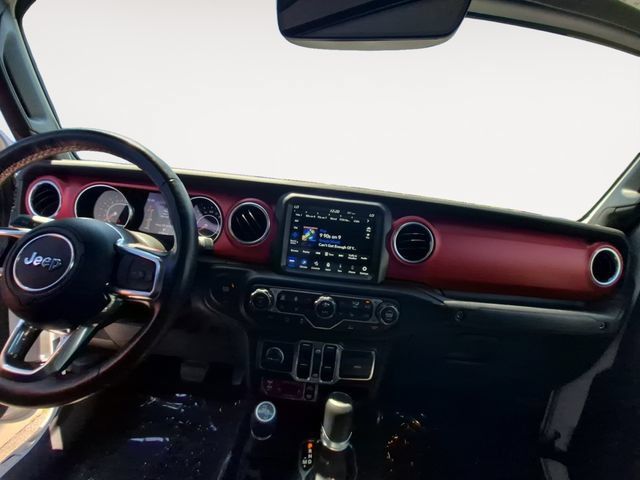 Used 2022 Jeep Gladiator Rubicon w/ Cold Weather Group AWD/4WD image 11
