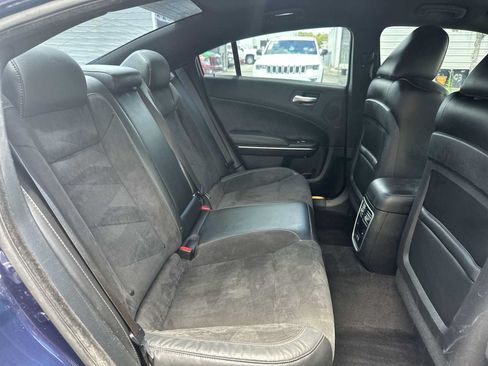 Used 2016 Dodge Charger R/T Scat Pack w/ Beats Audio Group RWD image 18