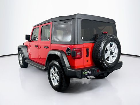 Used 2018 Jeep Wrangler Unlimited Sport S AWD/4WD image 5